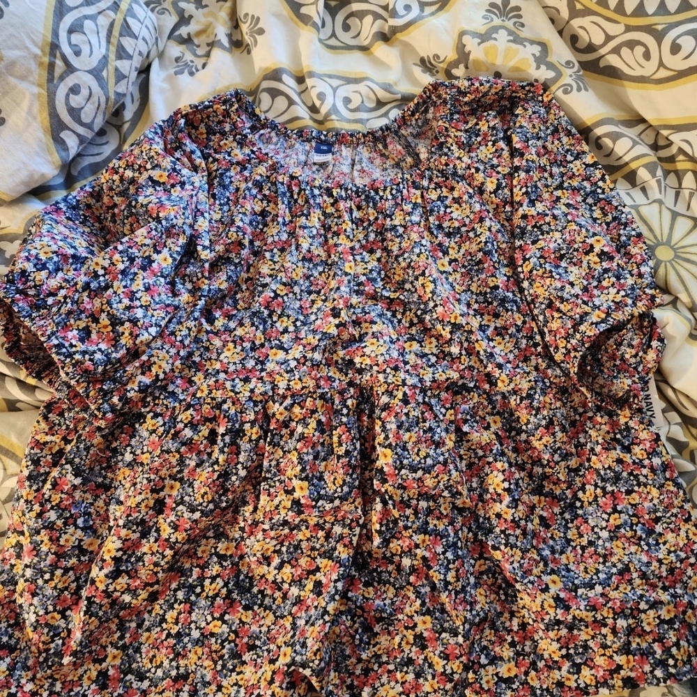 Old Navy Floral Print Blouse